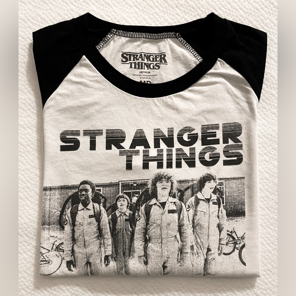 Netflix Stranger Things Kids Graphic Tee 3/4 sleeve tshirt Size M - Picture 7 of 7